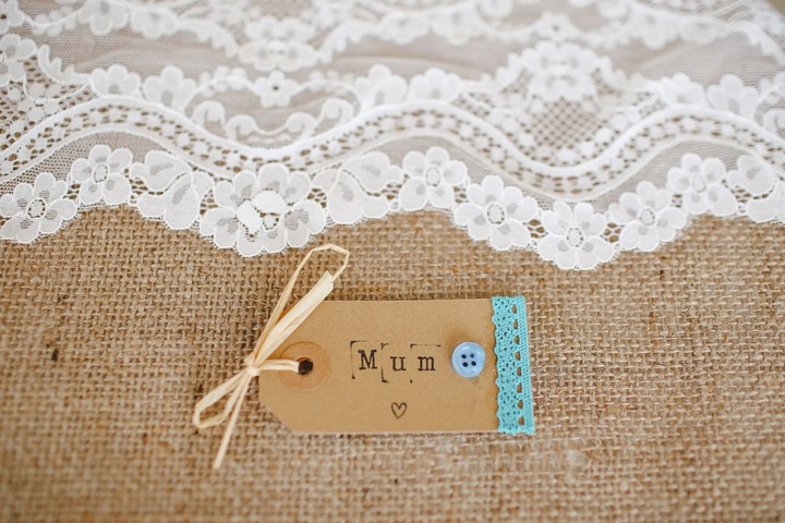 Mum - simple linen and lace