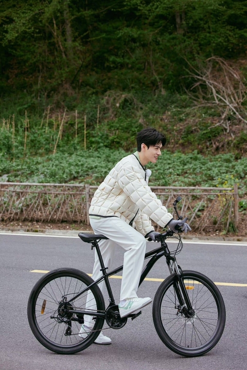шпалери trousers, cycling