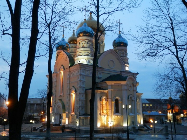 Владивосток храм.