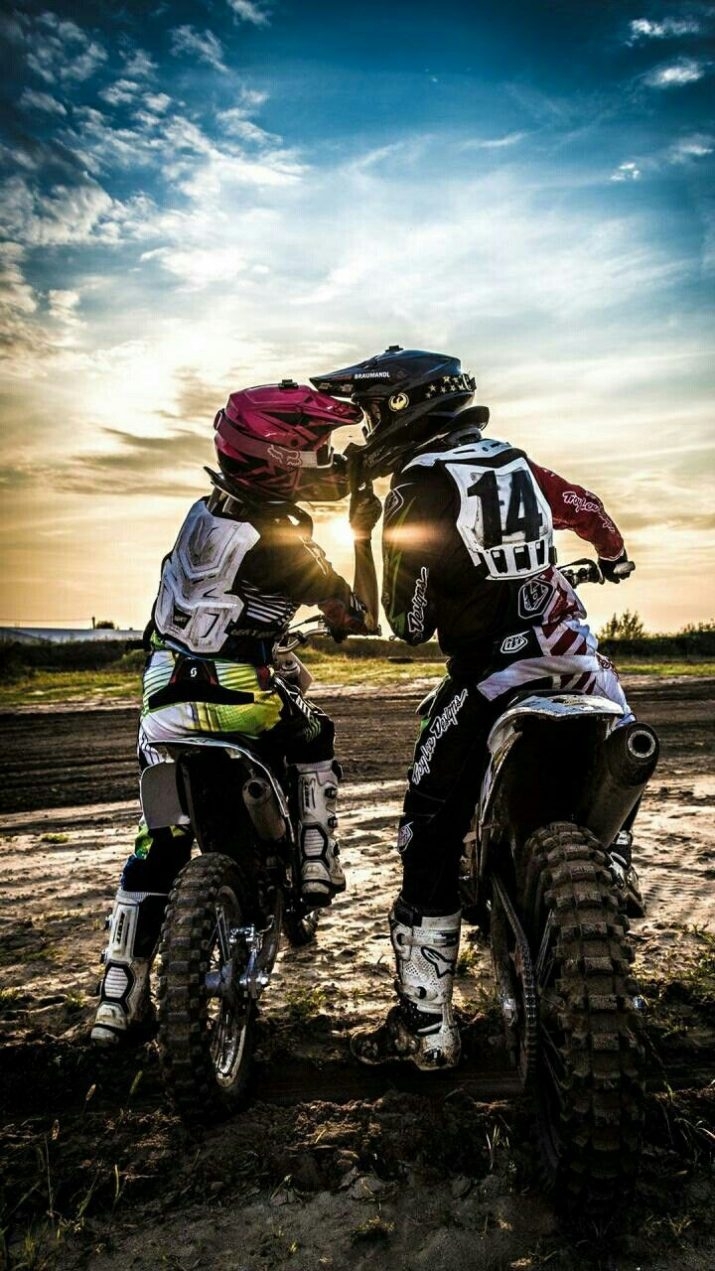 I love dirtbikes