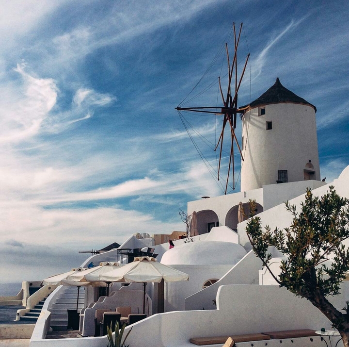 Oia, Santorini, Greece