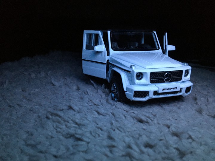 Mercedes Benz