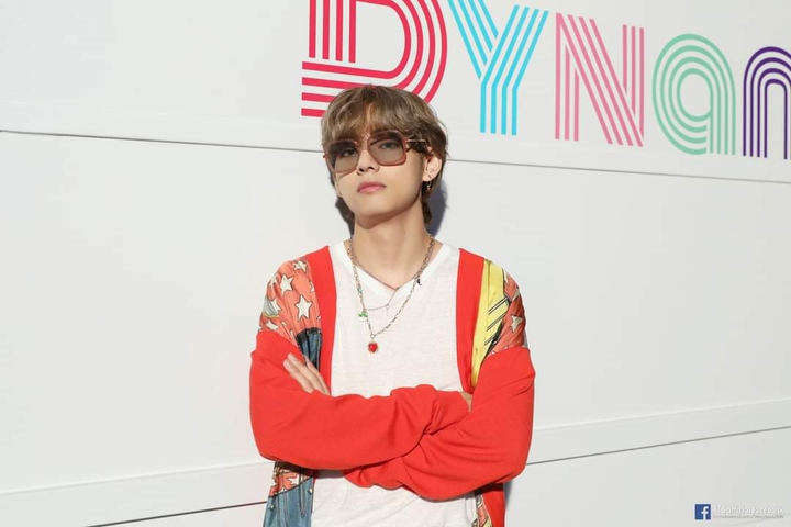 BTS_V