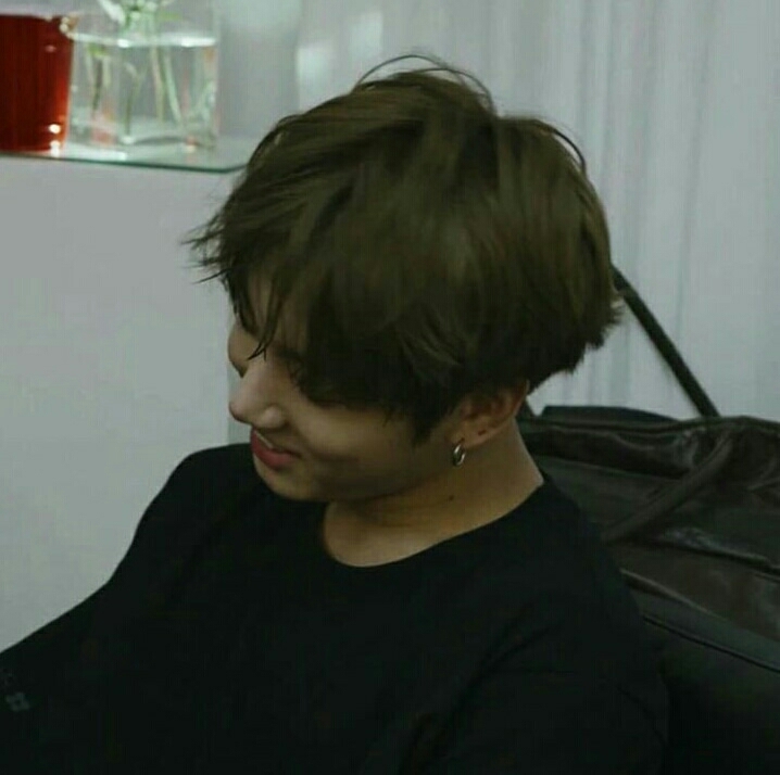 <3 kookie ;3