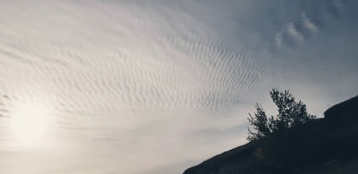 небо
