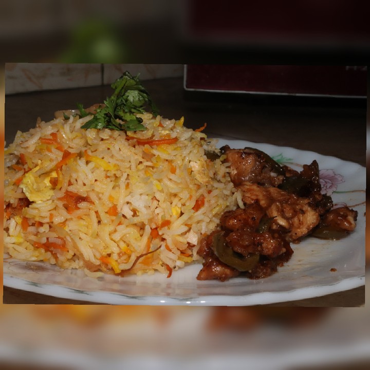 Chicken dry with fried rice