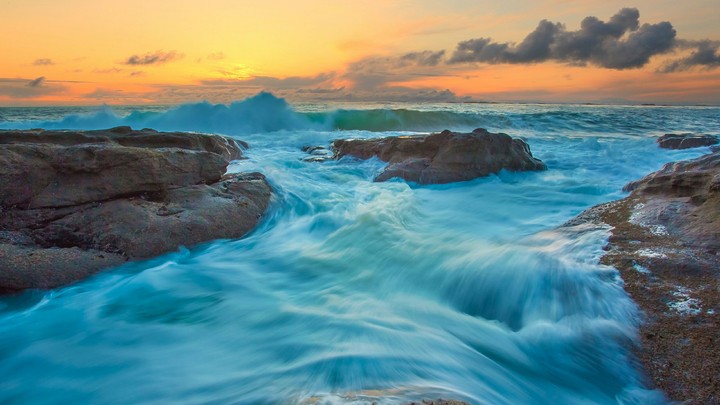 Tide & Waves (HD)