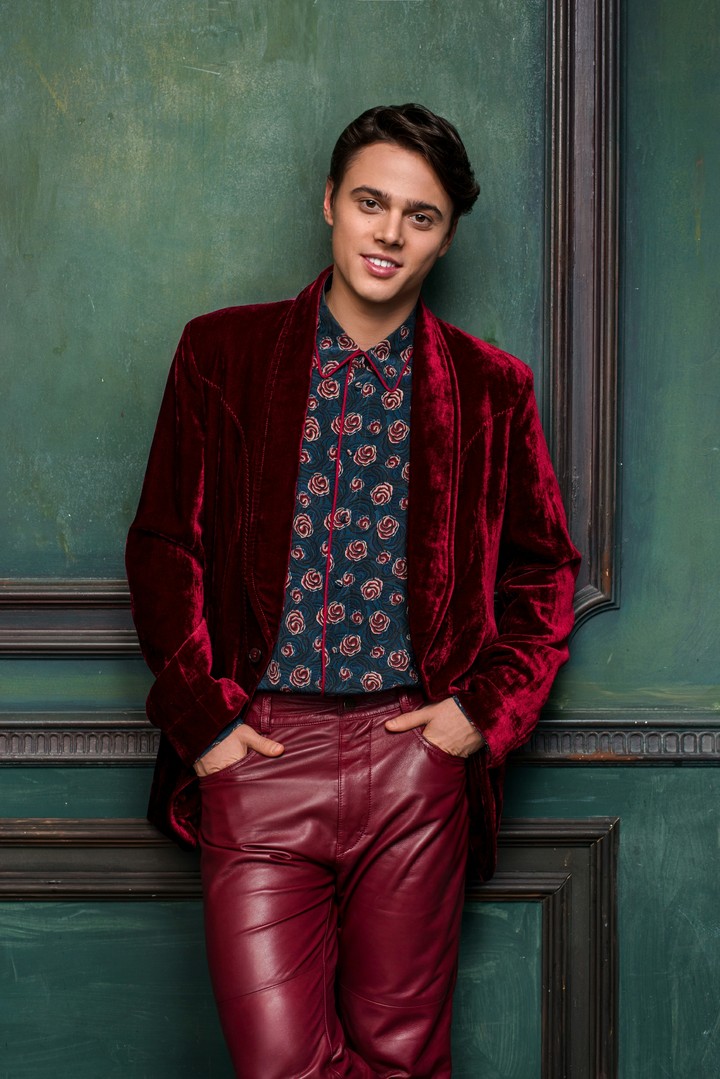 maroon