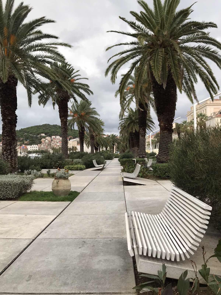 a path of peace and quiet