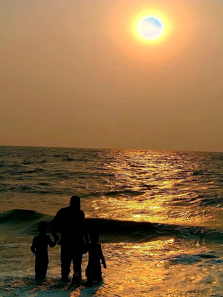 Beachlife Silhouette