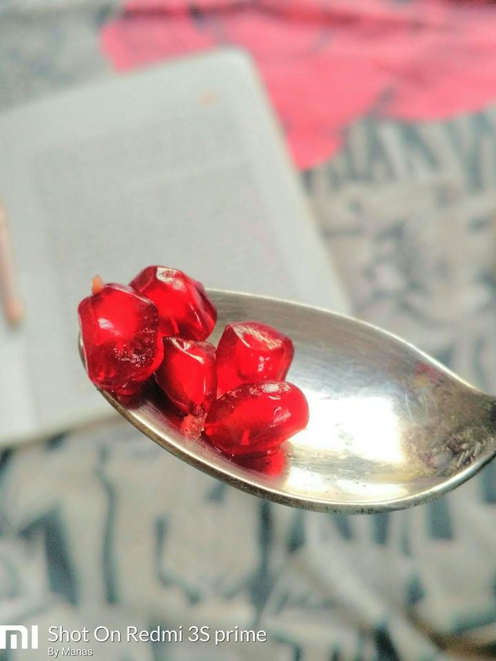 Pomegranates seed