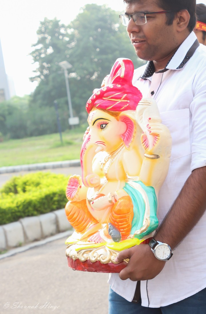 Ganpati Bappa Moraya