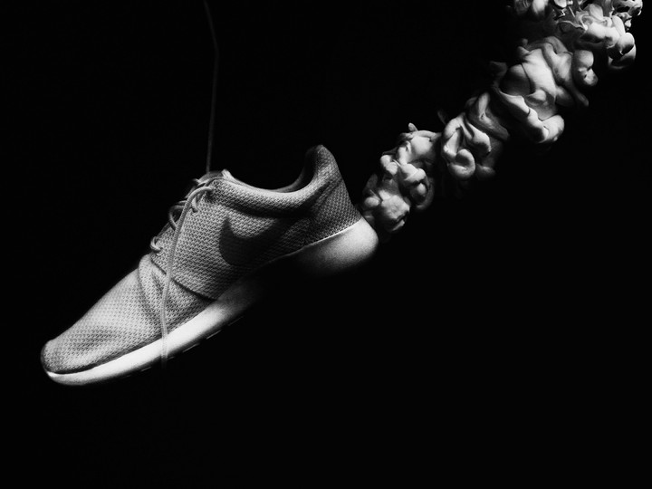 NIKE