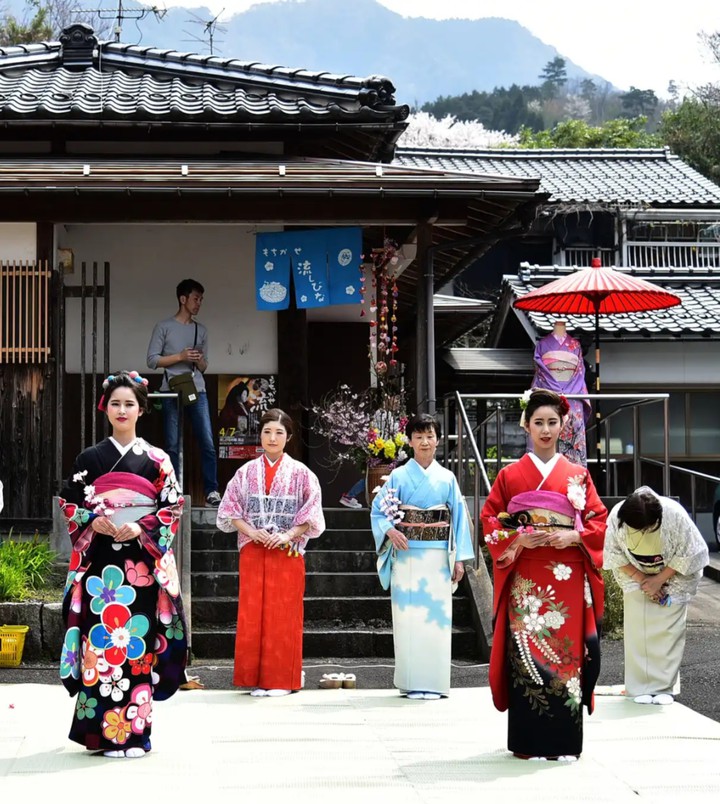 young ladies in kimono