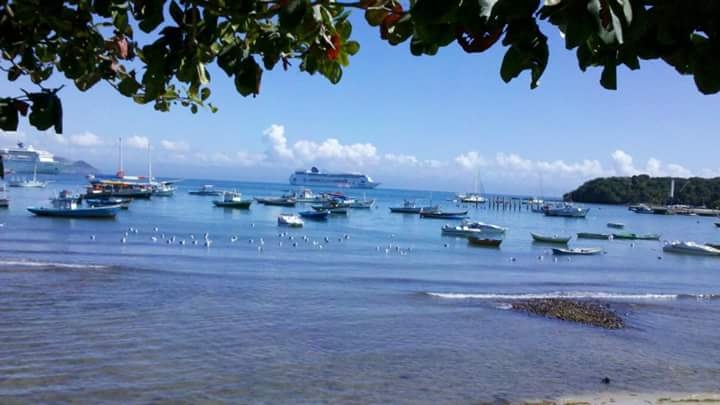 cruzeiro em Buzios, Rj Brazil