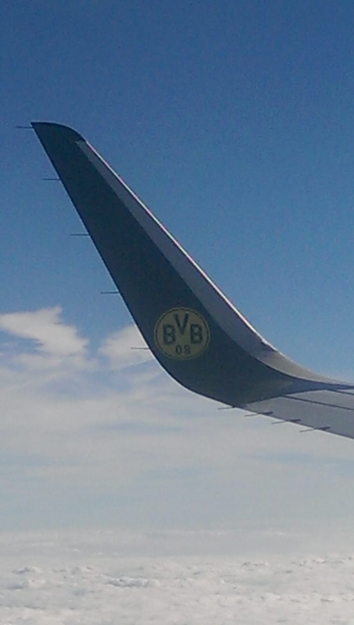 Flug mit dem BVB Mannschaftsairbus nach Düsseldorf