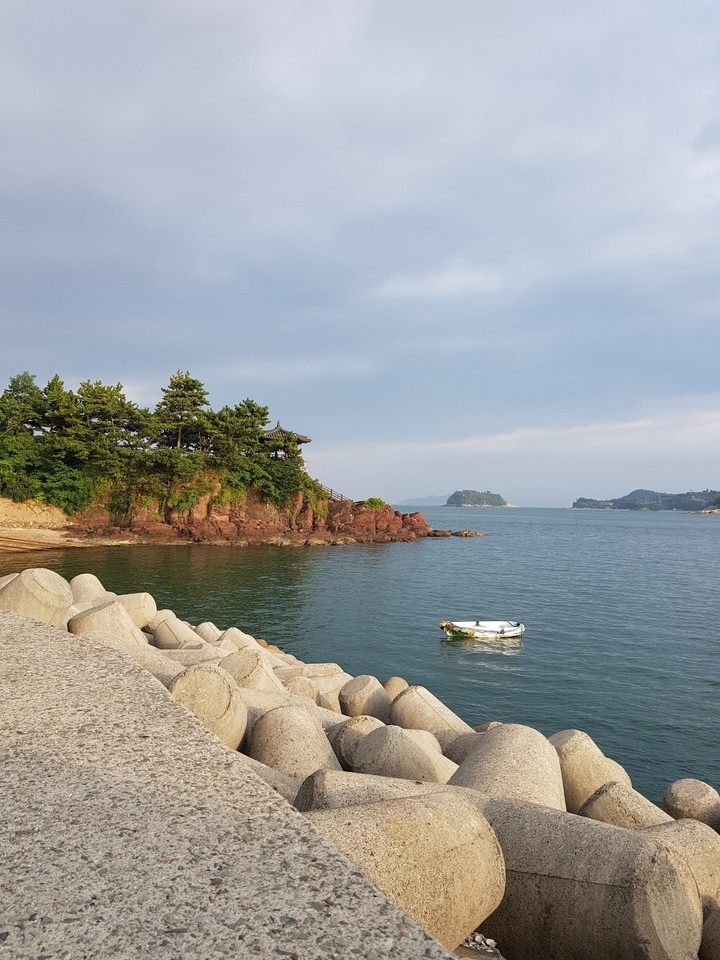 Море