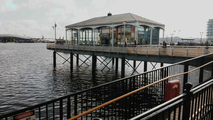 Cardiff bay