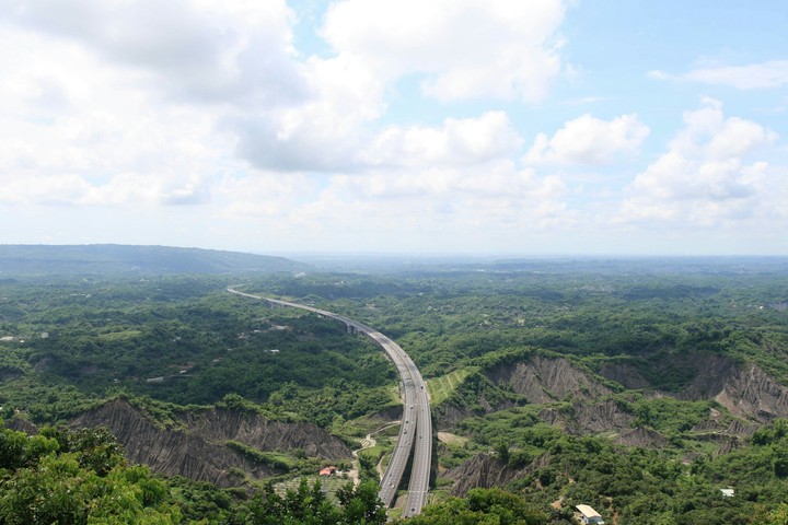 road in mountain