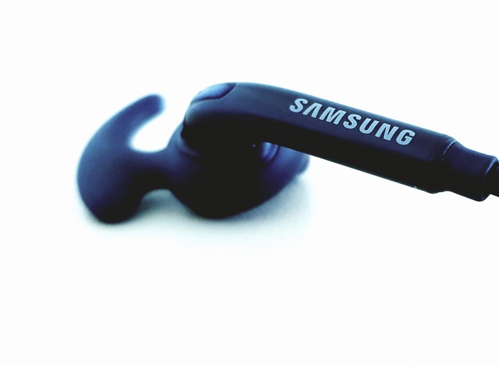 Samsung headphone galaxyS8