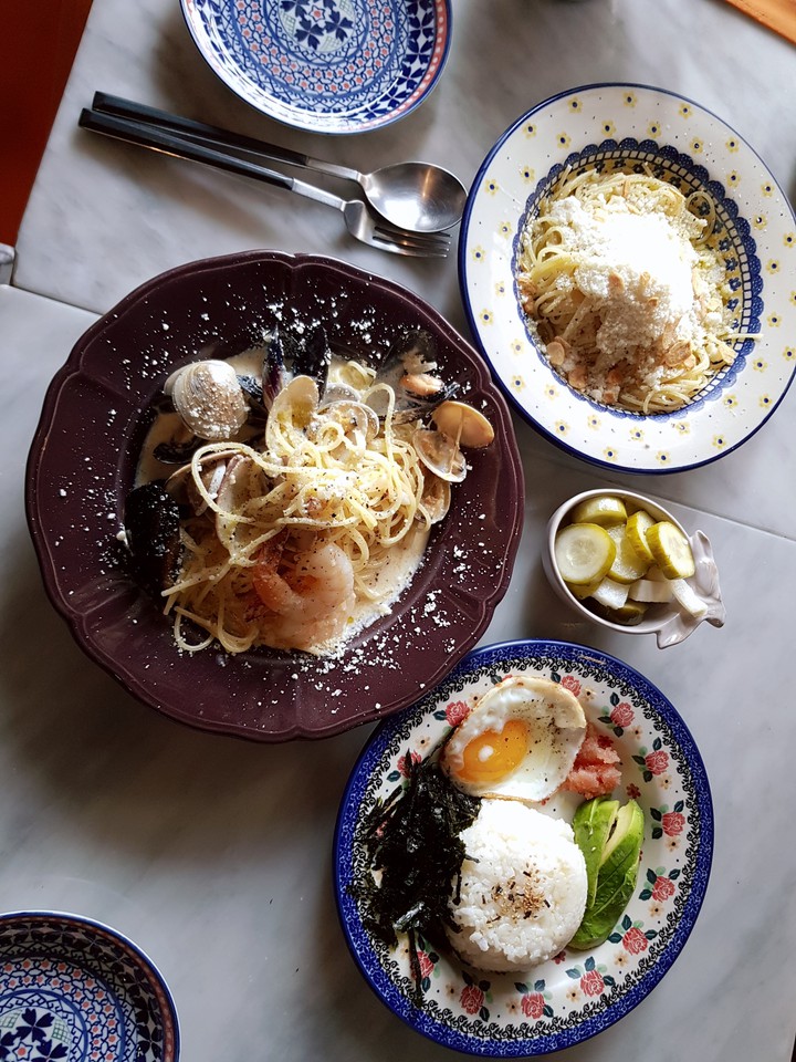 happy lunch