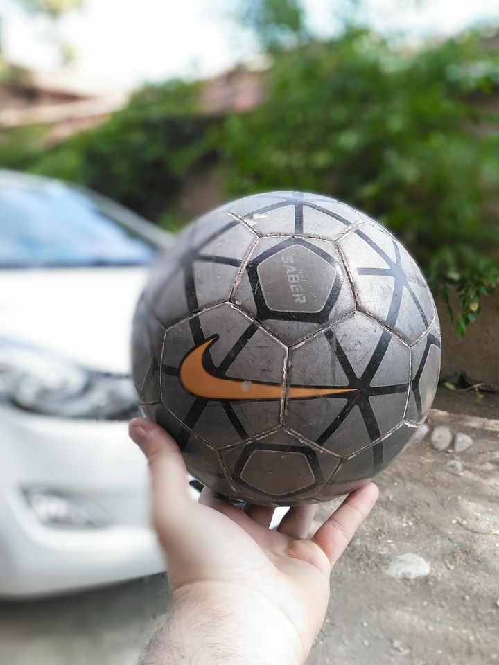 Nike-Saber Ball Football