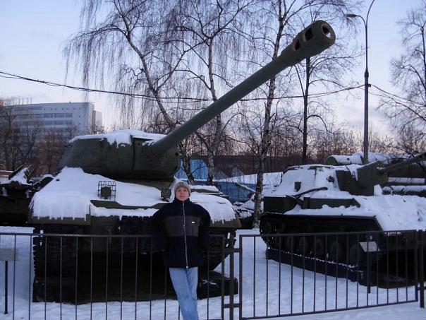 tank IS 2