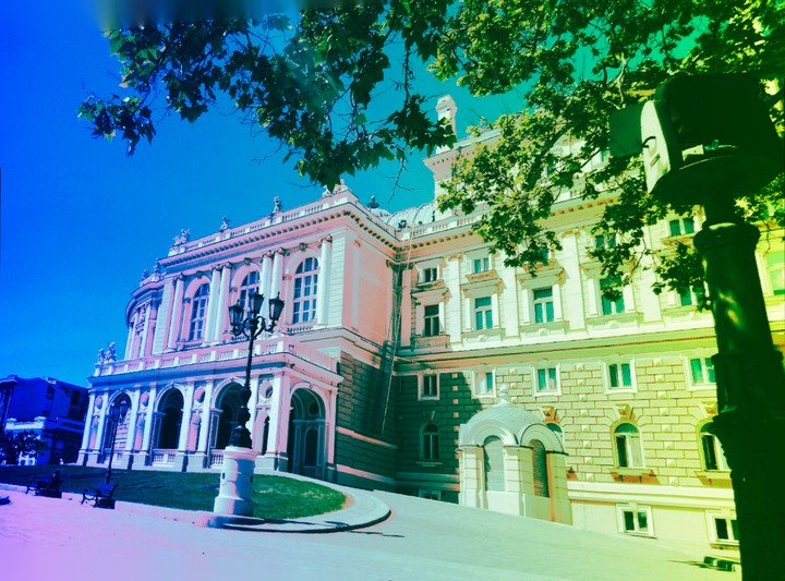 ColourfulHouse