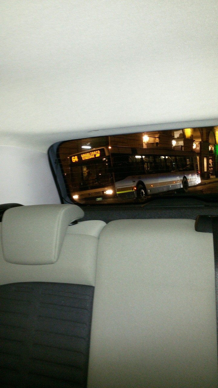 in fondo il bus
