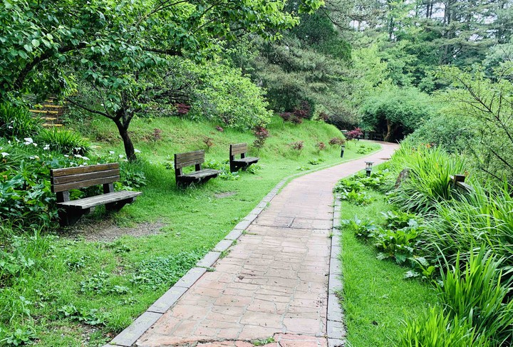 Fushoushan Farm