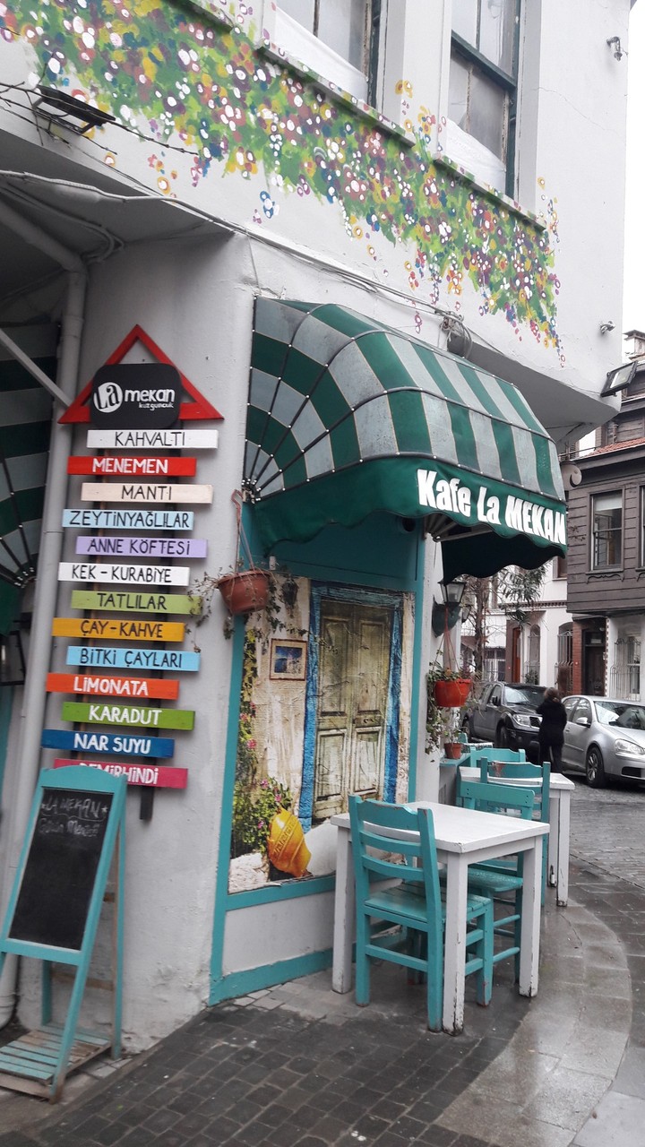 Cafe
