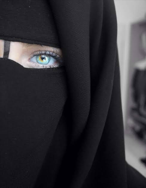 green eyes