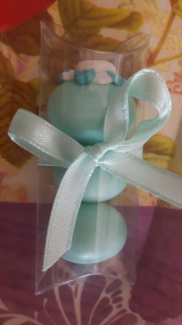 confetti decorati