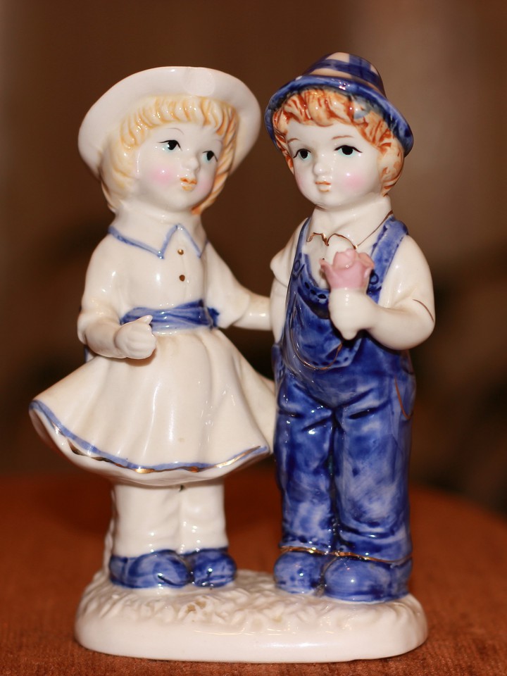 Statuette