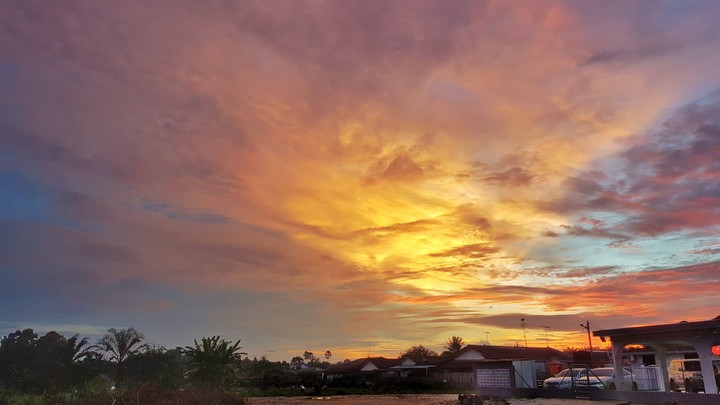 sunset in kampong