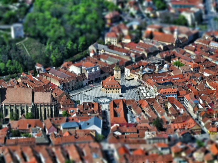 miniatura Piata Sfatului Brasov Romania