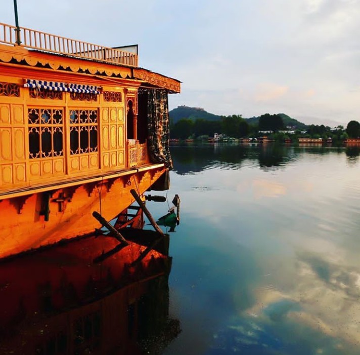 #dal lake#kashmir #beauty#heaven#