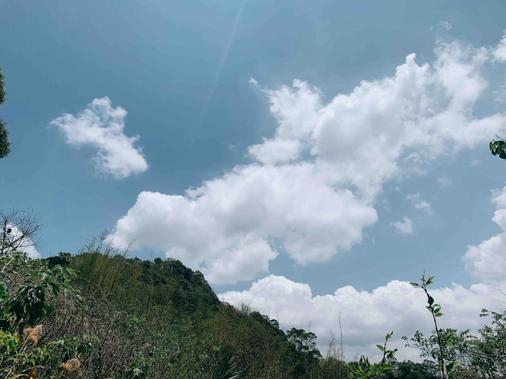 April in cloud and mountain