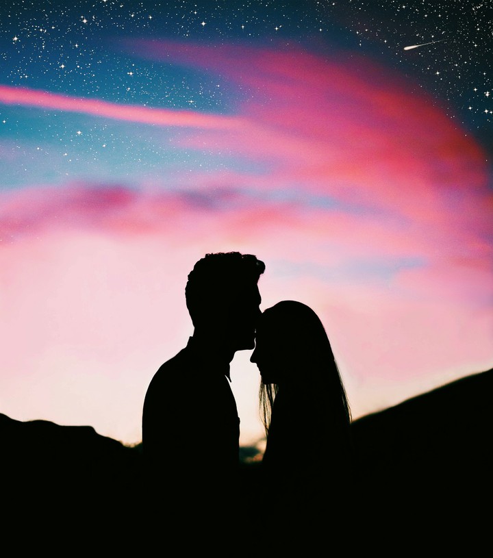 Love romantic pic .........             follow for more ?
