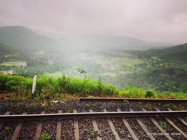 Scenery through rail track