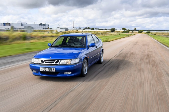 saab