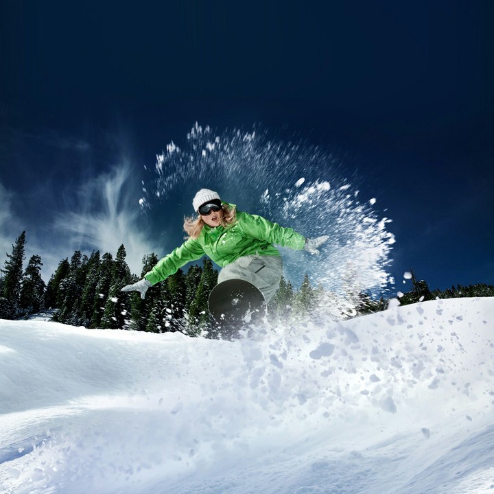 skiing
