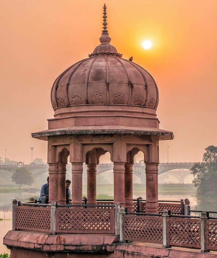 lucknow