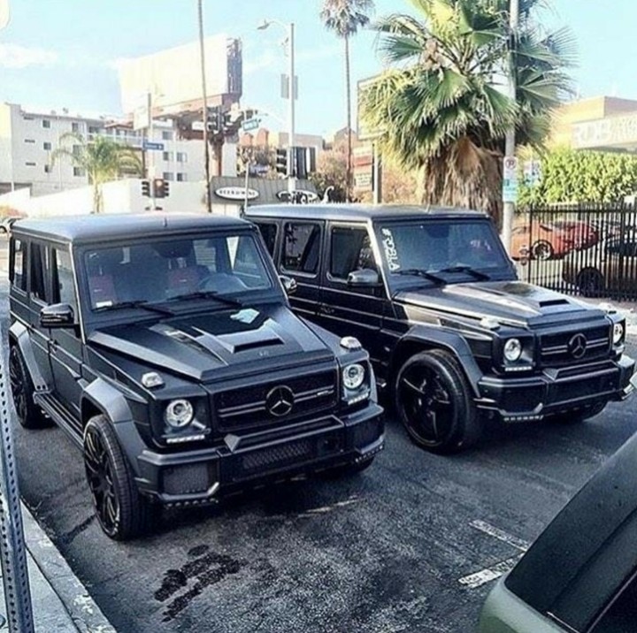 g class Mercedes-Benz black