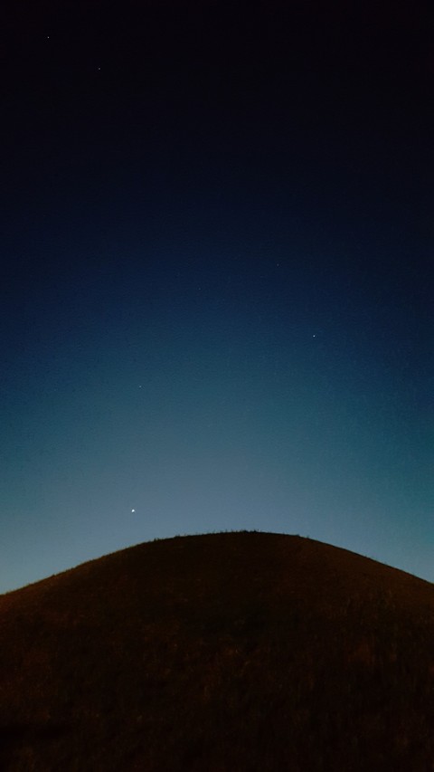 언덕 위 별