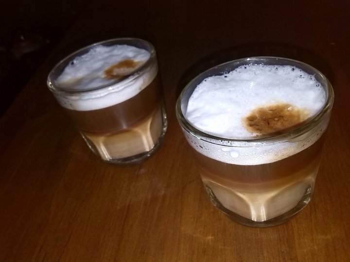 cafe tricolor
