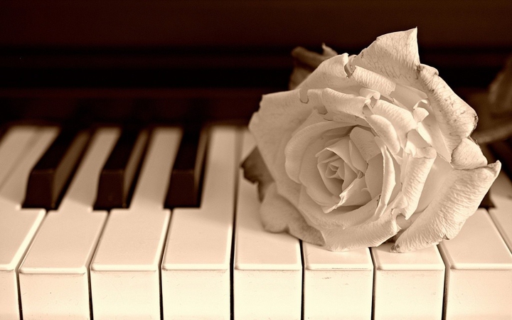 piano