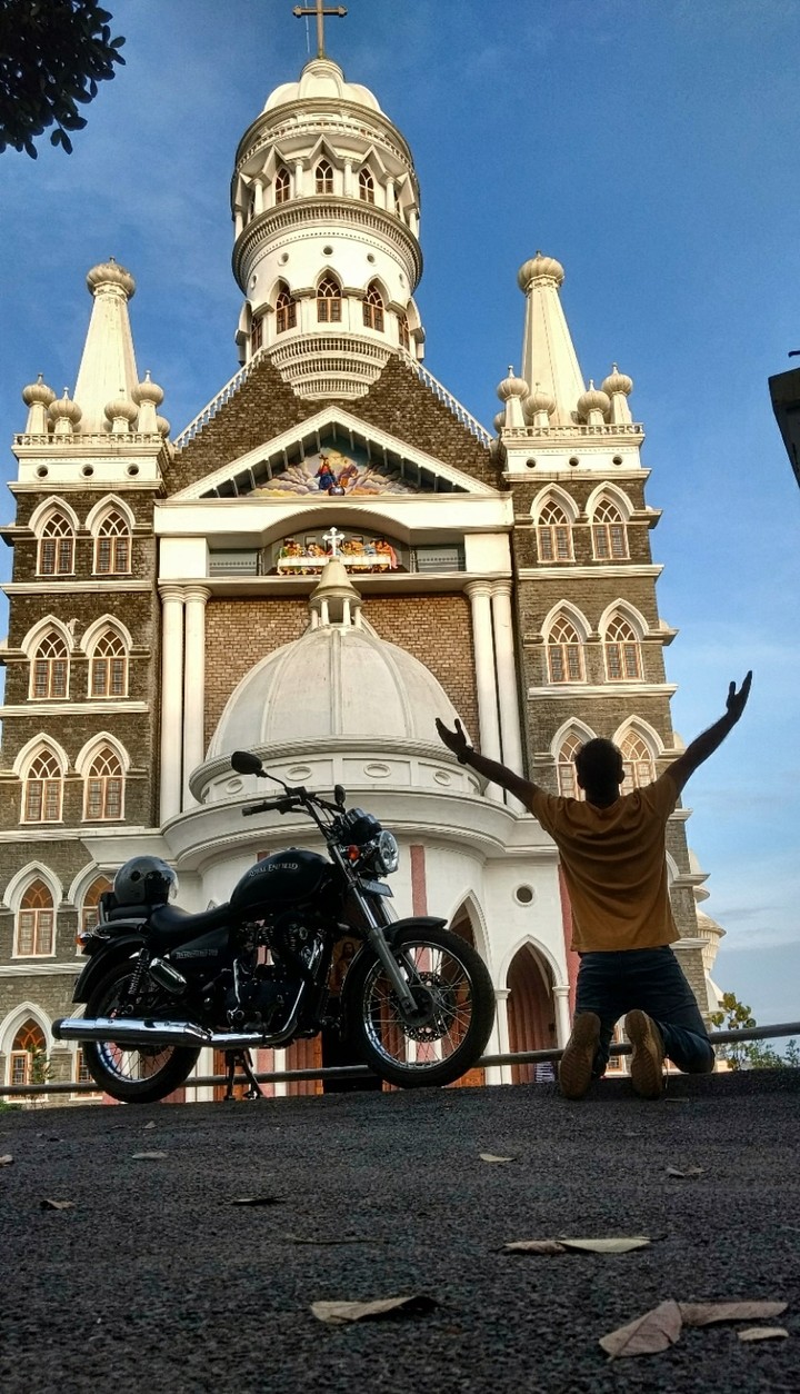royal Enfield Thunderbird