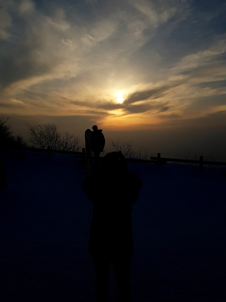 산에서 찍은 사진