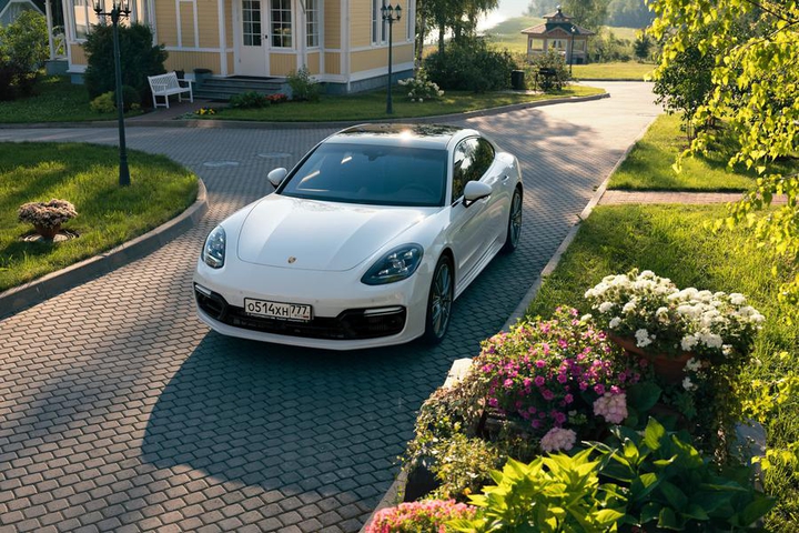 porsche